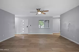 1601 W Glenrosa Ave, Phoenix, AZ 85015 - Photo 11