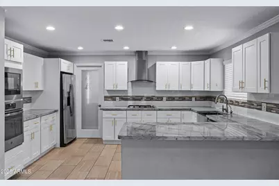 1601 W Glenrosa Avenue, Phoenix, AZ 85015 - Photo 13