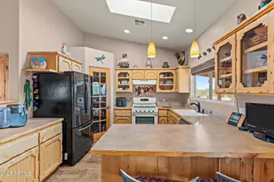 45243 W J-1 Ranch Rd, Wickenburg, AZ 85390 - Photo 17