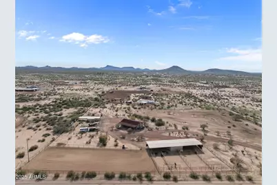 45243 W J-1 Ranch Road, Wickenburg, AZ 85390 - Photo 43