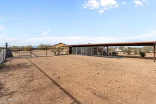 45243 W J-1 Ranch Rd, Wickenburg, AZ 85390 - Photo 35