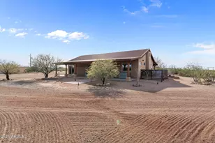 45243 W J-1 Ranch Rd, Wickenburg, AZ 85390 - Photo 49