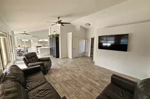 1131 N Hawk Ln, Gilbert, AZ 85234 - Photo 5