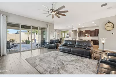 10702 E Lumiere Avenue, Mesa, AZ 85212 - Photo 9