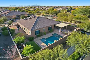 10702 E Lumiere Ave, Mesa, AZ 85212 - Photo 3