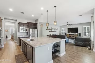 10702 E Lumiere Ave, Mesa, AZ 85212 - Photo 13