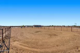 3639 E Remuda Ln, Coolidge, AZ 85128 - Photo 43