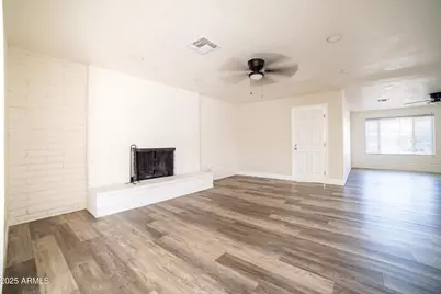 1633 E Wesleyan Drive E, Tempe, AZ 85282 - Photo 7