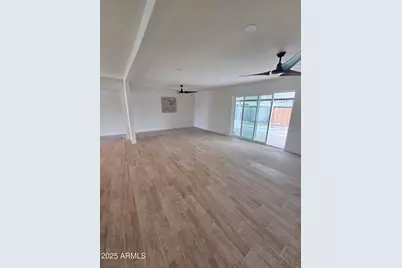 5833 W Rosewood Lane, Phoenix, AZ 85031 - Photo 13