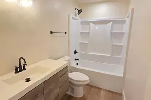 5833 W Rosewood Ln, Phoenix, AZ 85031 - Photo 29