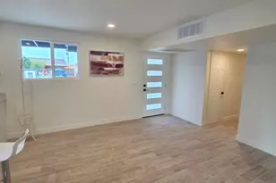 5833 W Rosewood Ln, Phoenix, AZ 85031 - Photo 15