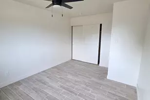 5833 W Rosewood Ln, Phoenix, AZ 85031 - Photo 23