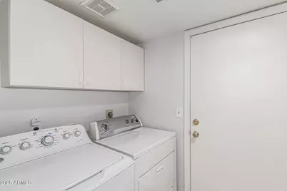 6243 W Cholla Street, Glendale, AZ 85304 - Photo 33