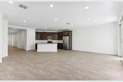 565 E White Wing Drive, Casa Grande, AZ 85122 - Photo 7