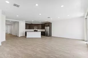 565 E White Wing Dr, Casa Grande, AZ 85122 - Photo 7