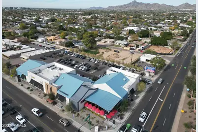 3834 E Indian School Road, Phoenix, AZ 85018 - Photo 33