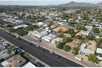 3834 E Indian School Road, Phoenix, AZ 85018 - Photo 3