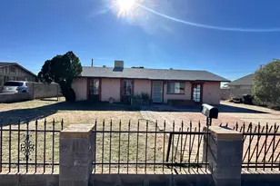 1527 W Grovers Ave, Phoenix, AZ 85023 - Photo 1