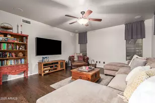 1481 E Laurel Dr, Casa Grande, AZ 85122 - Photo 15