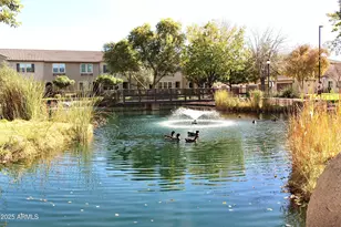 2625 S Peppertree Dr, Gilbert, AZ 85295 - Photo 11