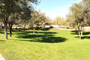 2625 S Peppertree Dr, Gilbert, AZ 85295 - Photo 7