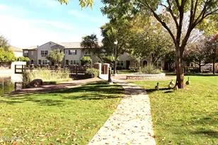 2625 S Peppertree Dr, Gilbert, AZ 85295 - Photo 13