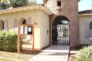 2625 S Peppertree Dr, Gilbert, AZ 85295 - Photo 3