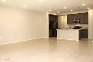 2625 S Peppertree Dr, Gilbert, AZ 85295 - Photo 9