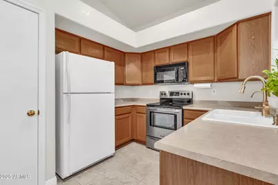 9318 E Osage Avenue, Mesa, AZ 85212 - Photo 11