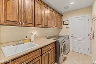 12065 W Desert Mirage Dr, Peoria, AZ 85383 - Photo 35