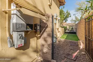 12065 W Desert Mirage Dr, Peoria, AZ 85383 - Photo 39