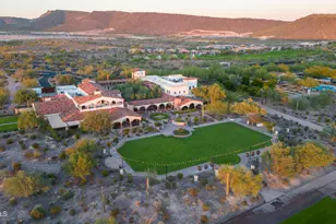 12065 W Desert Mirage Dr, Peoria, AZ 85383 - Photo 49