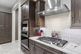 17914 N 65th Pl, Phoenix, AZ 85054 - Photo 11