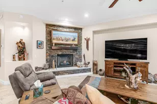 27000 N Alma School Pkwy, Scottsdale, AZ 85262 - Photo 19