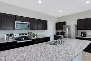 35975 W Catalonia Dr, Maricopa, AZ 85138 - Photo 11