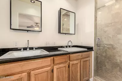 1320 S Beck Avenue, Tempe, AZ 85281 - Photo 17