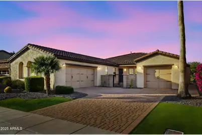 12950 W Red Fox Road, Peoria, AZ 85383 - Photo 3