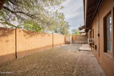 7513 N 61st Avenue, Glendale, AZ 85301 - Photo 21