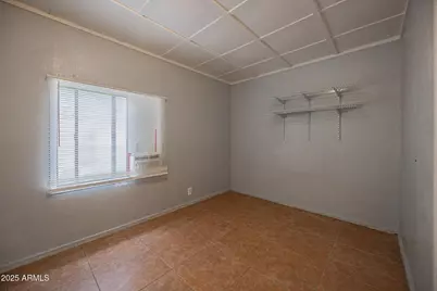 7513 N 61st Avenue, Glendale, AZ 85301 - Photo 17