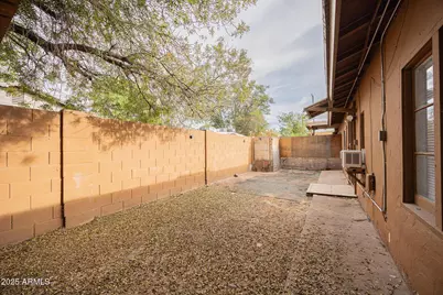 7513 N 61st Avenue, Glendale, AZ 85301 - Photo 21