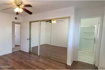 8422 E Thomas Road, Scottsdale, AZ 85251 - Photo 11