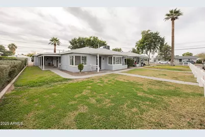 1505 E Harvard Street #B, Phoenix, AZ 85006 - Photo 1