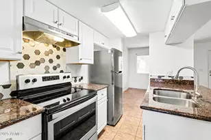 12123 W Bell Rd, Surprise, AZ 85378 - Photo 7