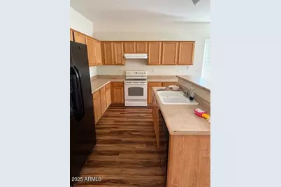 8033 W Superior Avenue, Phoenix, AZ 85043 - Photo 7