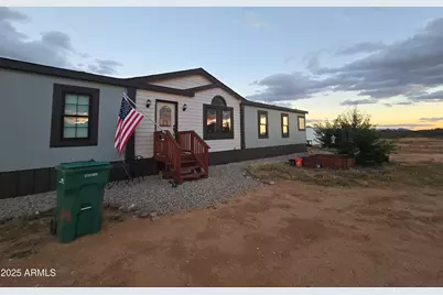 9797 E Nevada Drive, Hereford, AZ 85615 - Photo 3