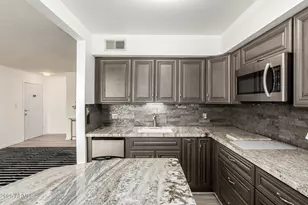 8221 E Garfield St, Scottsdale, AZ 85257 - Photo 15