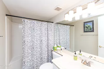 4201 E Camelback Road #51, Phoenix, AZ 85018 - Photo 17