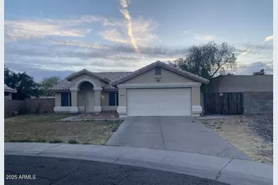 11944 N 68th Avenue, Peoria, AZ 85345 - Photo 1