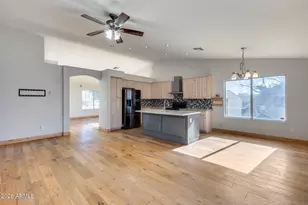 11944 N 68th Ave, Peoria, AZ 85345 - Photo 3