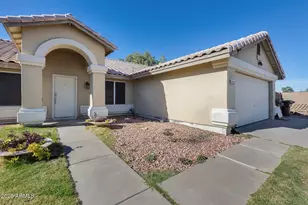 11944 N 68th Ave, Peoria, AZ 85345 - Photo 9